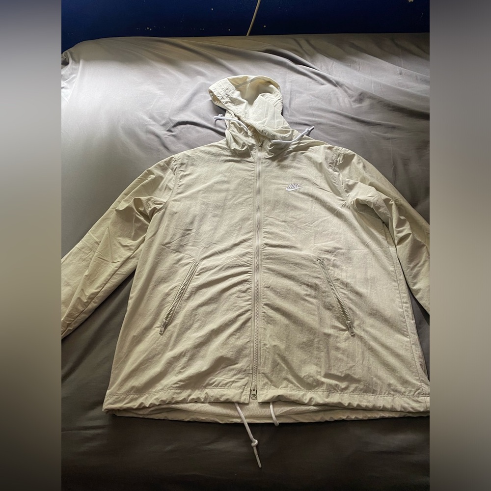 Nike windbreaker